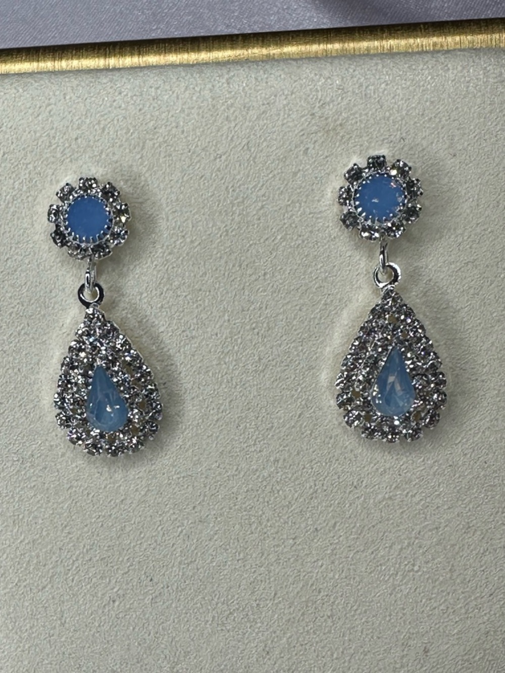 Ice Blue Crystal Necklace & Earrings Set Silver Tone | Bridal Prom Formal - Picture 12 of 15